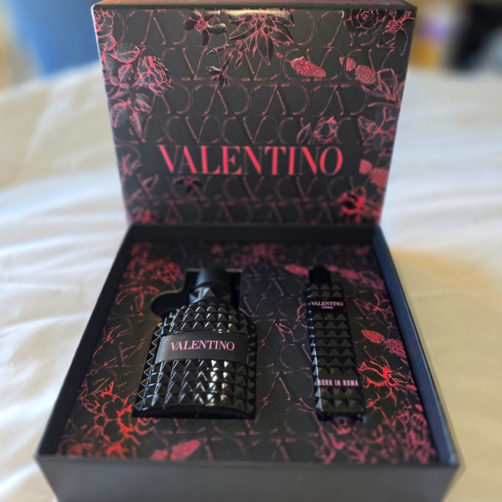Valentino ACTS OF LOVE GIFT SET